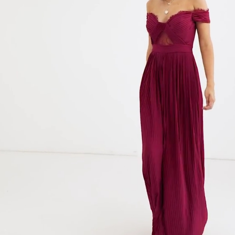 NWT ASOS DESIGN | Formal Gown - Picture 3 of 14